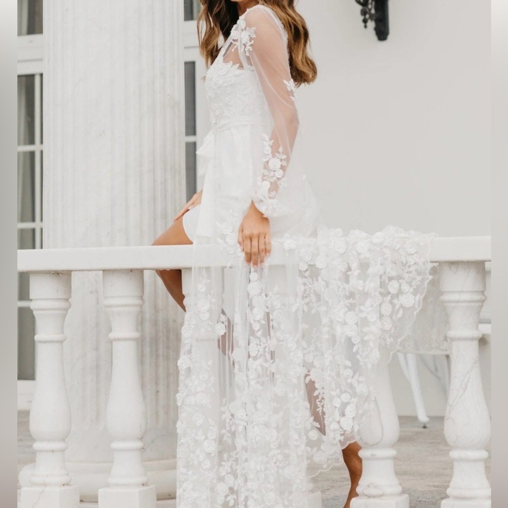 Le Rose Steffanie Beaded Floral Lace Maxi Sheer Robe